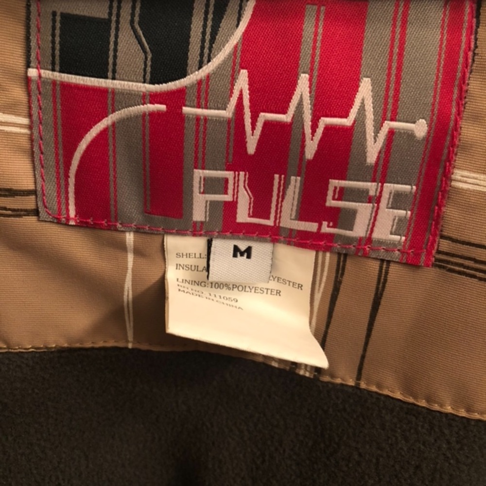 Women’s Medium Pulse Snow Jacket - image 2